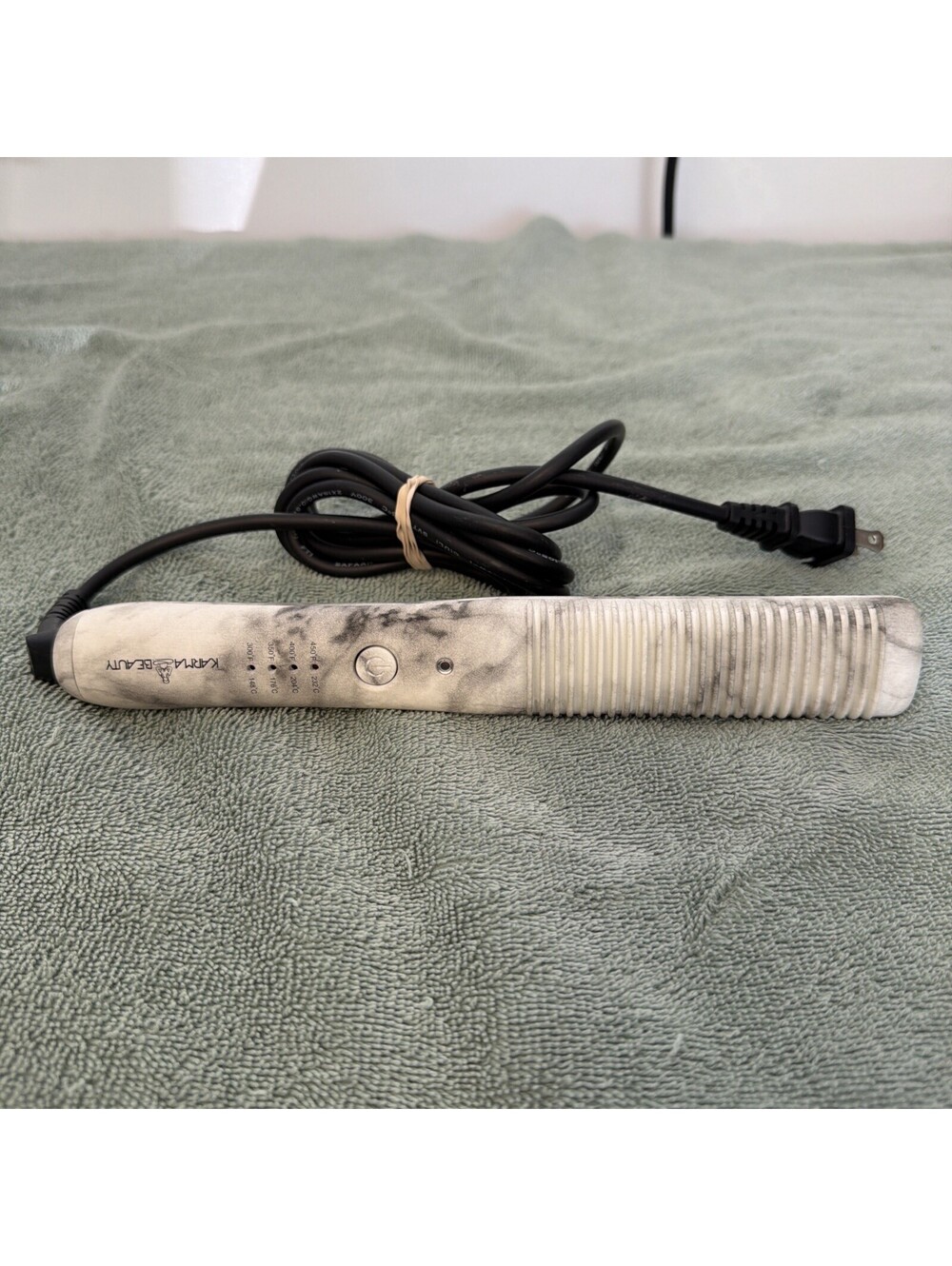 Karma Beauty Serenity Pro Heated Brush / Comb Straightener MARBLE Tested & Works